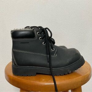 Smart Fit Waterproof Black Ankle Height Children's Boots Fleece Lined Size 2